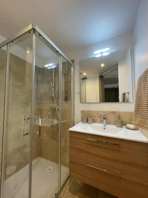 Apartment De Charme Pres D'uzes Saint-Siffret